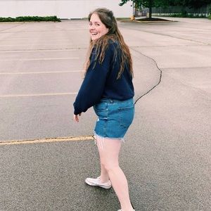 Meet your Posher, Amaya